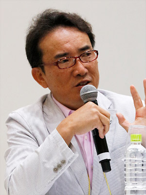 Dr.上野雅巳 近影